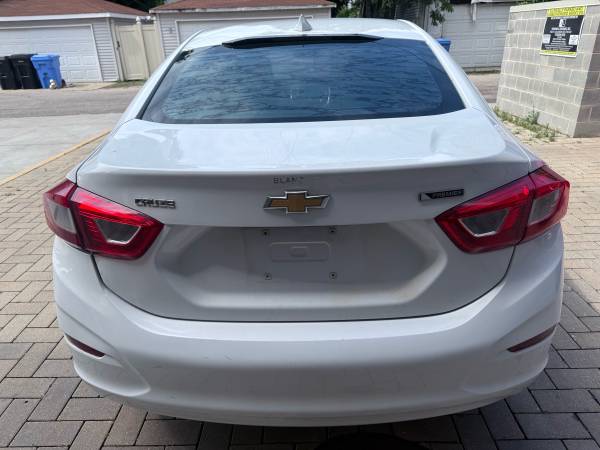 2017 Chevy Cruze Premier - $6,500 (Chicago)63618847534465123