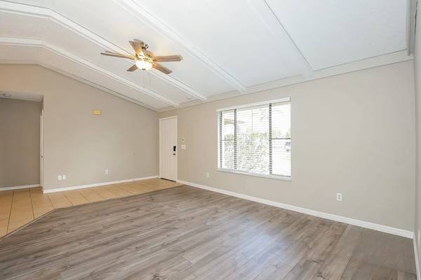 $1,225 / 3br - 1222ft2 - ¡ESPECIAL! ¡Alquiler reducido en unidades seleccionadas! ¡Lavadora/secadora incluidas!!!!!!!!!! (Palm Bay, FL 32909)63846409746817122