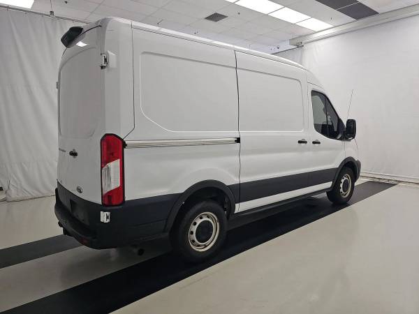 2020 Ford Transit 250 - Photo 6