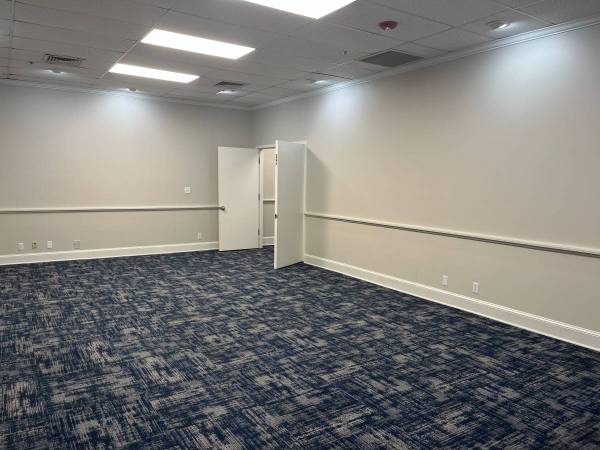 $4,120 🏢 Need a Quiet & Professional Conference Room? (Jackson)63612489912449122