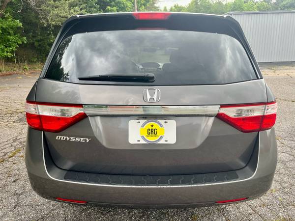 2013 Honda Odyssey EX-L - $8,900 (420 E Plaza Dr. Mooresville, NC 28115)63613598153987124