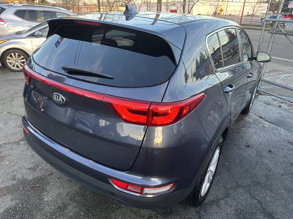 ¡SIN ACCIDENTES! Kia Sportage LX 2019 con POCA MILEJA! ¡FUNCIONA Y CONDUCIR EXCELENTE! - $9.494 (¡Intercambio! Lakewood)63623641244419122