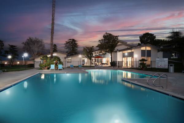 $1,863 / 1br - 734ft2 - Modern 1x1 Apartment – Immediate Availability! (Palmdale)63774505567107120