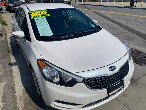 Pase y pruebe esta Kia Forte 2014 con 104,476 millas - queens - $7,495 (Middle Village)63654713124867122