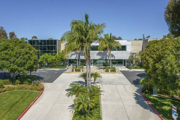 Come join us in Rancho Bernardo! Gorgeous offices! 1