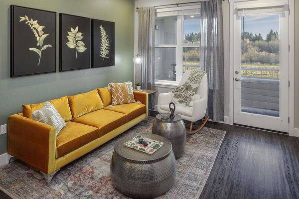 $1,620 / 1br - 566ft2 - Rooftop Deck, ADA, Amenity Proximity, Extra Large Balcony (Tigard Or)63820763203971124
