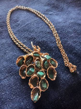 PENDANT/ BROOCH large with green stones and  long chain 1