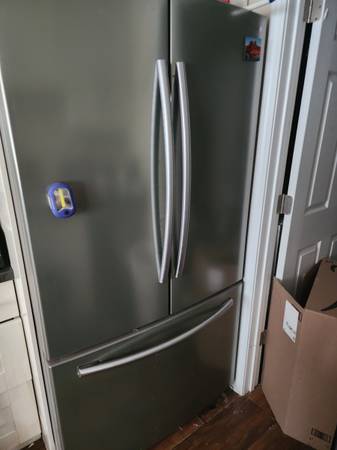 Samsung refrigerator 1
