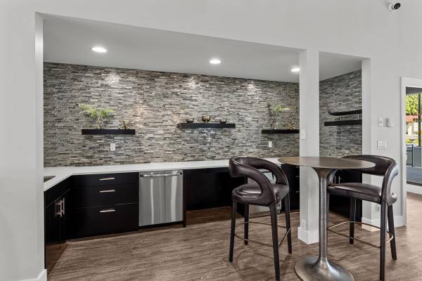 $1,975 / 1br - 750ft2 - Bellevue Living Made Better  1 Month Free + Everything You Need (Bellevue)63688497757953123