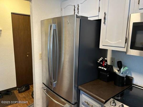 $1,250 / 1br - 755ft2 - Fully furnished ground floor ranch style64004785155715123