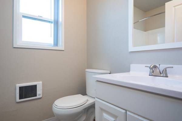 $1,225 / 1hab - 650ft2 - ¡Nos ajustamos a tu estilo de vida! 1 dormitorio, 1 baño. ¡Llama hoy! (Tigard - Fanno Creek)63956646772739123