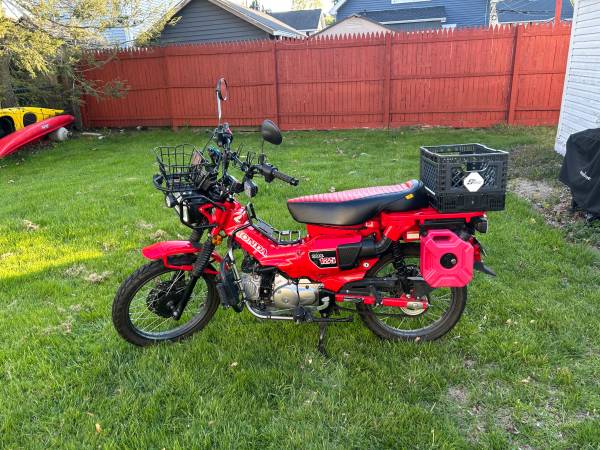 2022 Honda Trail 125 Clean
