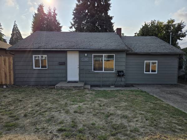 $1,899 / 3br - 3 Bed, 1 Bath, Free Applications, Pet Friendly, New Paint (Lebanon)63851667268099120
