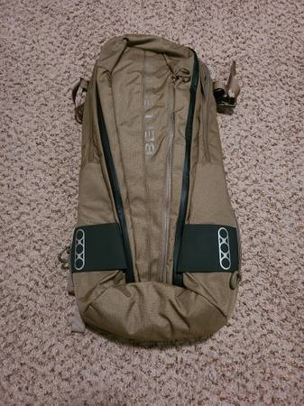 Eberlestock Cherry bomb pack FDE 1