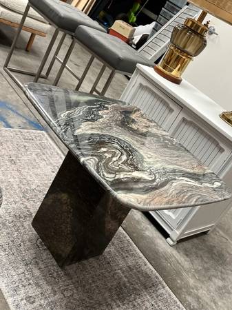 Marble Side Table 1