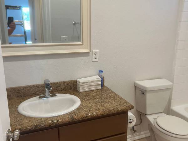 $920 / 1br - Comfortable 1BR – near schools, parks & bus lines Scotts Valley (scotts valley)64055523264897121