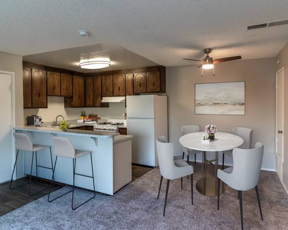 $1,560 / 1br - 687ft2 - Relax & Unwind: Mode Apartments - Peaceful Living (1945 Bell St, Sacramento, CA)63961339889666122