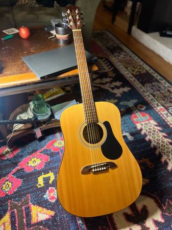 Alvarez RD6 guitar 1