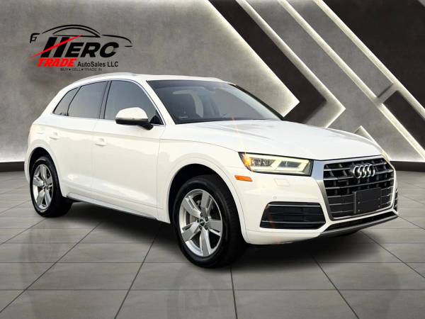 2018 Audi Q5 - Financing Available! 1