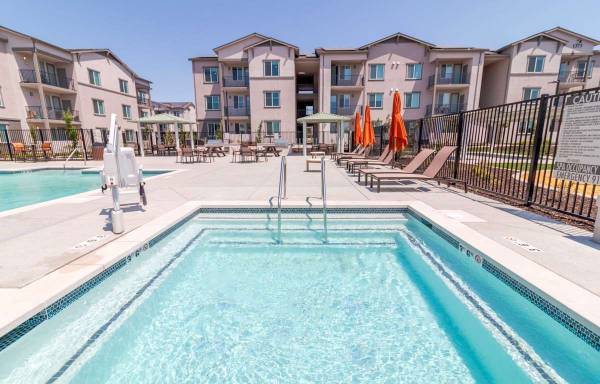 $2,650 / 2br - 991ft2 - Covered Parking, Fitness Center, Playground (1349 Blossom Ave, Suisun City, CA)64044027875459121