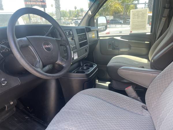 2009 Chevrolet 3500 One Ton - Photo 11