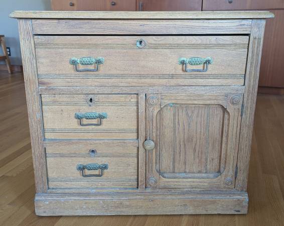 Antique Washstand 1