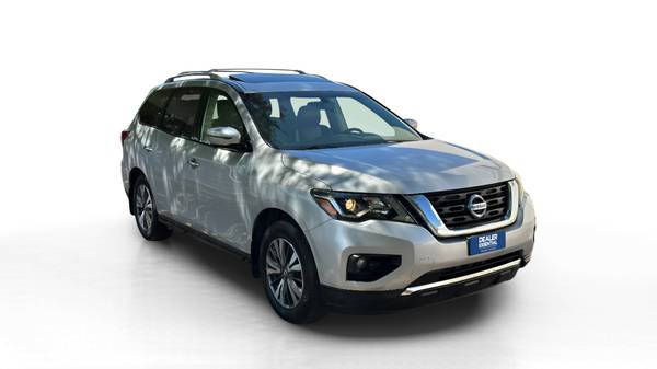 2017 Nissan Pathfinder SL 2WD - $8.995 (Dallas)63479187308161122