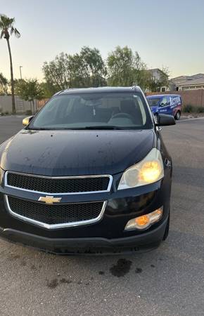 2012 Chevrolet Traverse LS – Clean Title, 123,918 Miles 1
