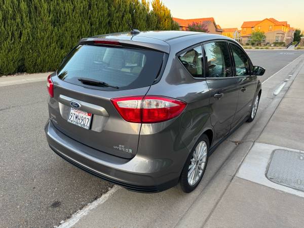 2014 Ford C-Max Hybrid SE - $8,500 (Vallejo)63624254918531122