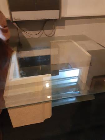 Coffee/cocktail table 1