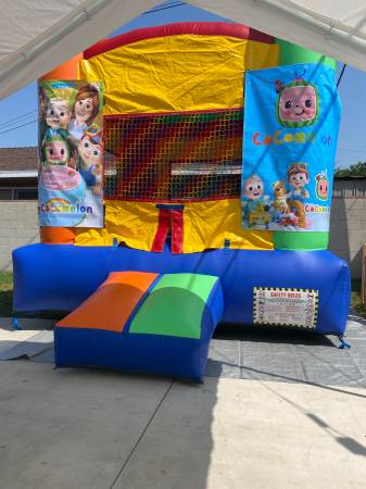 princess bounce house 11x11 pink jumper tables and chairs packages 1
