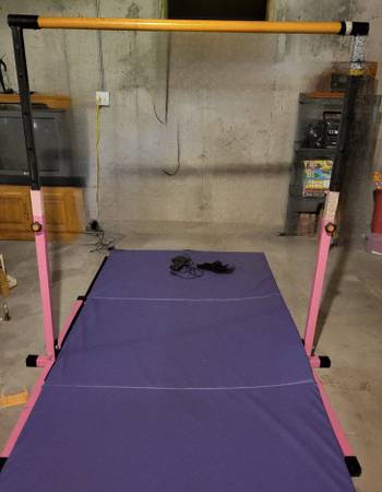 Gymnastics bar, 5 ft, kids, Adjustable 1