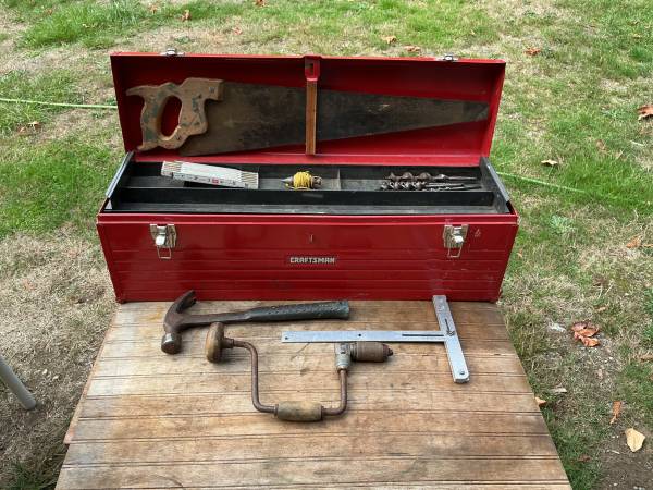 Craftsman Carpenters Toolbox w Tools 1