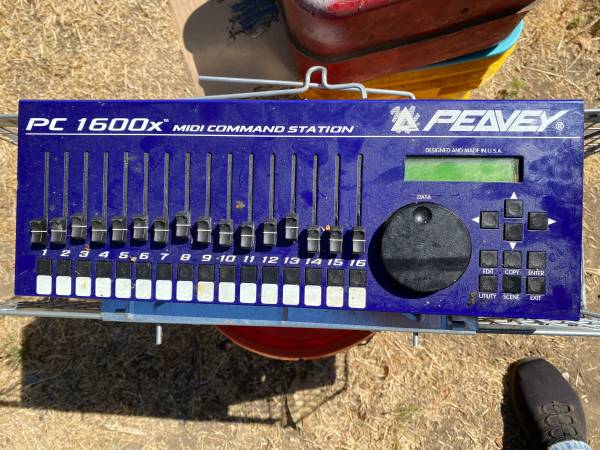 Peavey PC1600x midi controller. 1