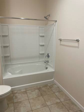 $800 / 1br - Room $800 (Rancho Cordova)64043669846659123