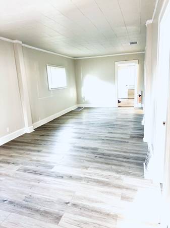 $1,875 / 3br - Newely Renovated 3 bedroom House (Sheboygan)63813311827457122