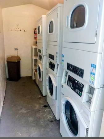 $900 Rv Space for rent (Temecula only 35 minutes away)64214139784963121