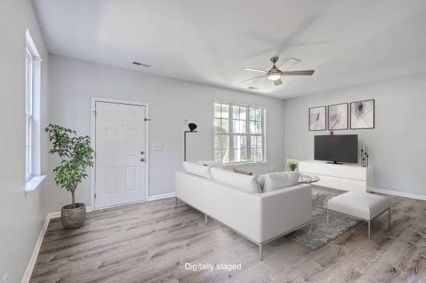 $339,000 / 3br - 1486ft2 - 🏡 MOVE-IN READY! 3BR/2.5BA Home in Wescott Plantation (Summerville)64016108403841124