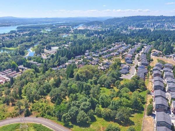 $2,145 / 3br - 1567ft2 - Close to Vancouver Lake, Washer/Dryer, Fitness Center, Fireplace63831252118659122