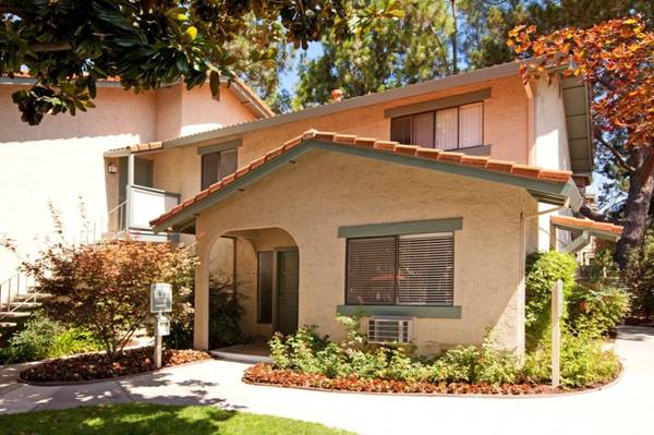 $2,705 / 1br - 647ft2 - Love Where You Live – 1-Bedroom Available Now at Pebble Creek (campbell)63994099572226122