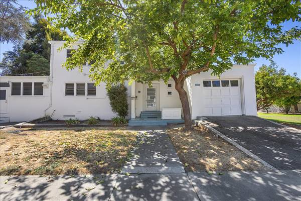 $4,500 / 4br - 2835 San Pedro Rd - 4 bedroom plus bonus space | 3.5 bathroom | Single (alameda)63880013802241120