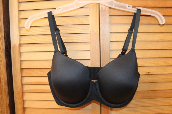 Auden Icon Bra Black 1