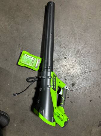 40V greenworks blower 450 cfm 1