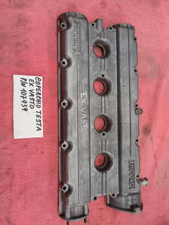 Left valve cover Ferrari 208, 308 and Mondial 8 1