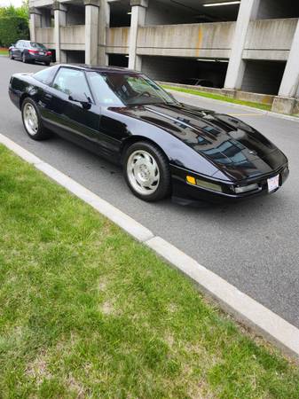 Chevrolet Corvette 1993 transmisión manual - $10,000 (stoneham)63623687414785122