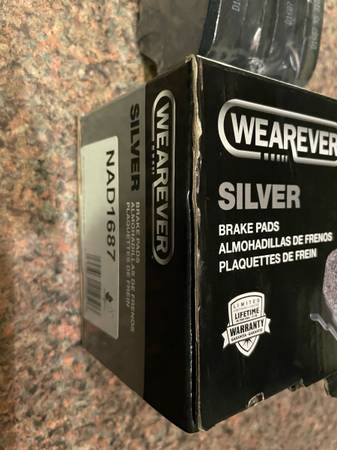 Brake pads-Wearever lifetime replacement brake pads, new! - $35 (Lombard)63471434191107120