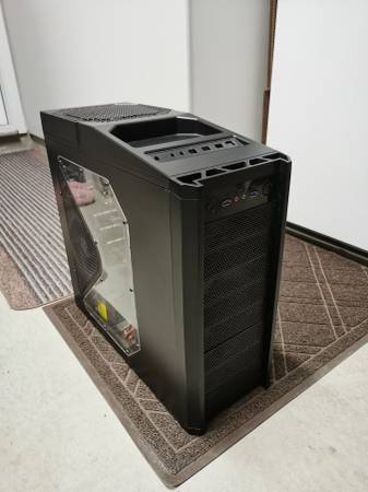 Antec 900 Mid Tower Computer Case / Server Case 1