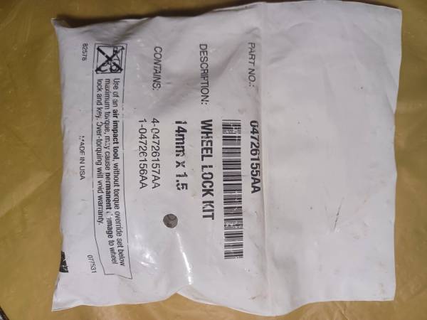 Wheel Lock Kit for certain Jeep or Dodge Ram vehicles. 1