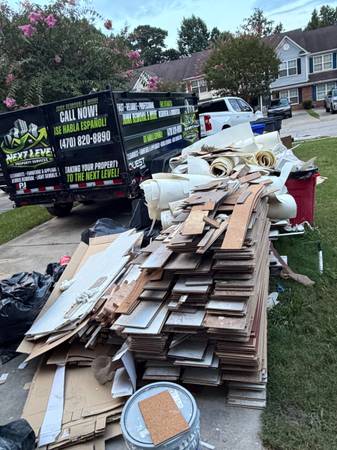 Junk removal & construction debris -dame day or next day 1