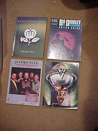 Guitar and Music Books LOOK 1